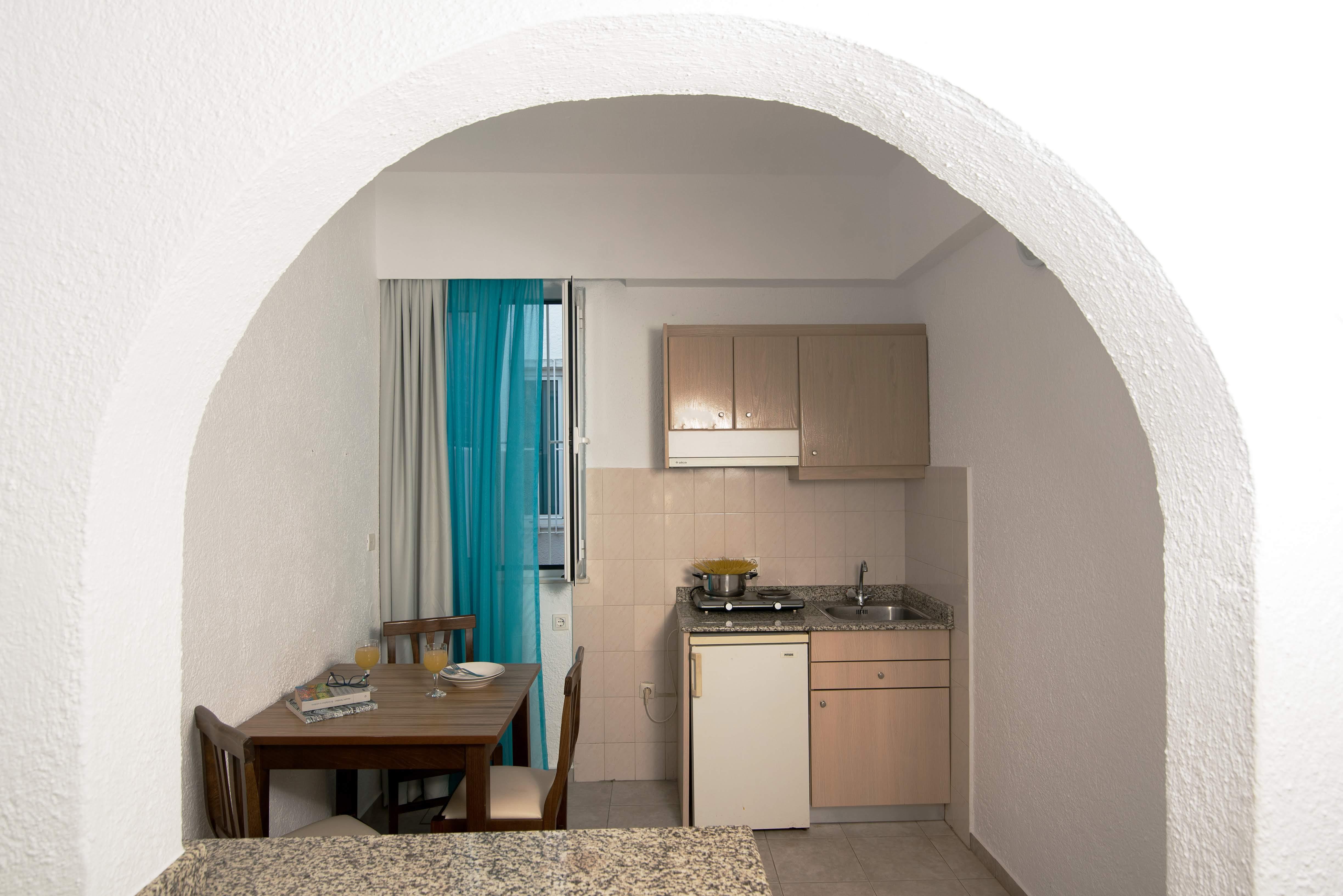 Ibiscus Hotel Malia Экстерьер фото