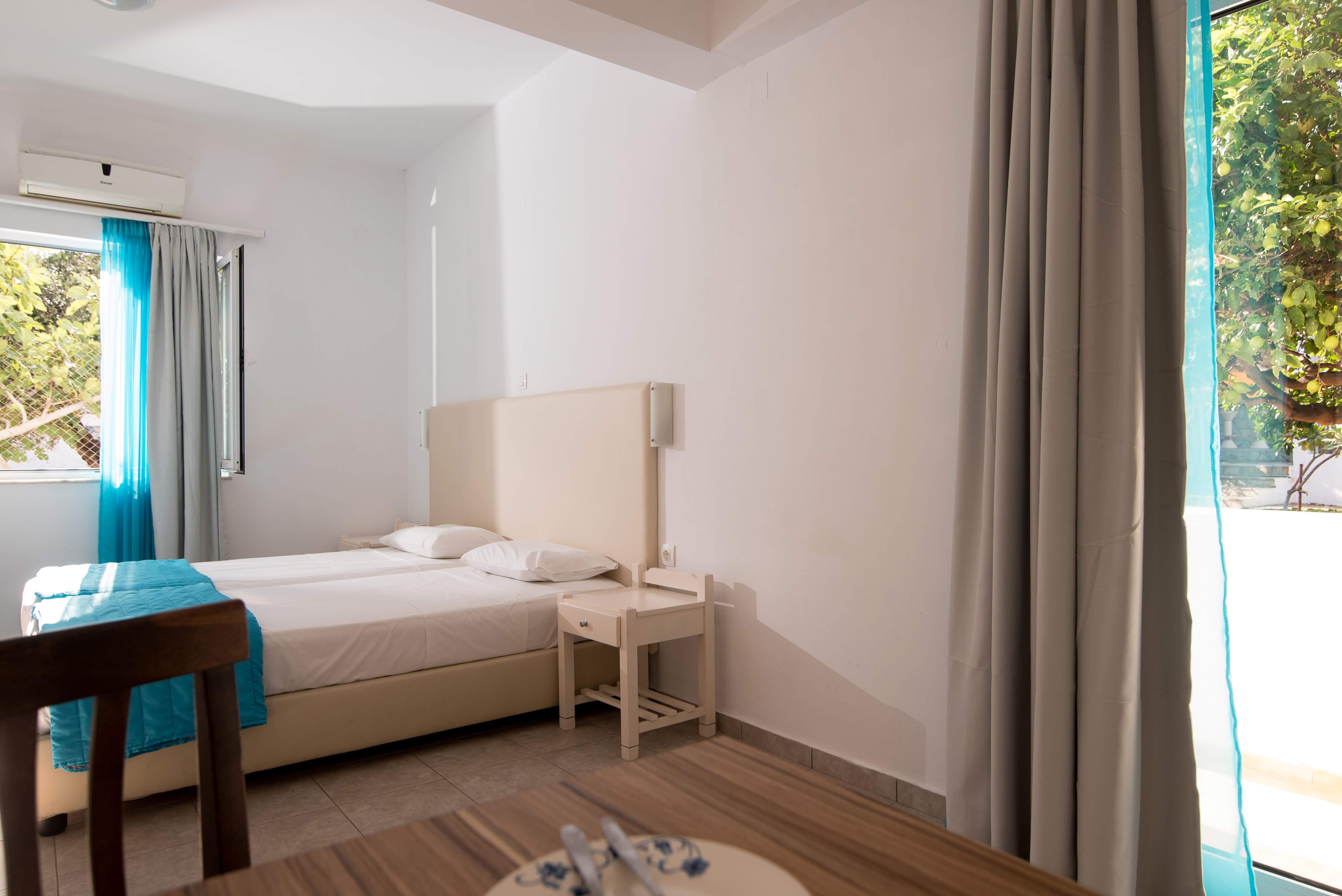 Ibiscus Hotel Malia Экстерьер фото